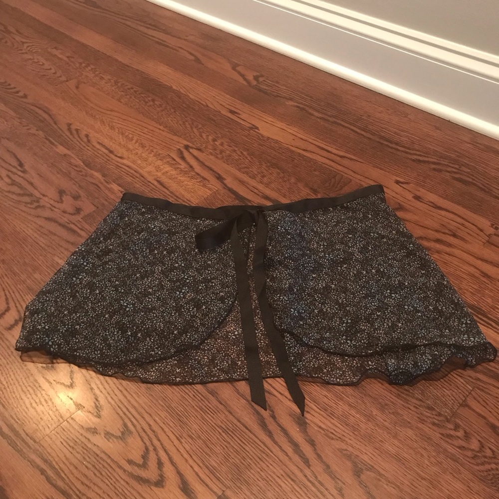 Dance Wrap - image 1